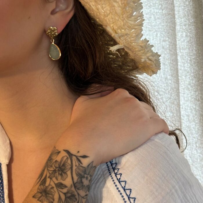 Boucles d'oreilles pendantes gouttes vert tilleul