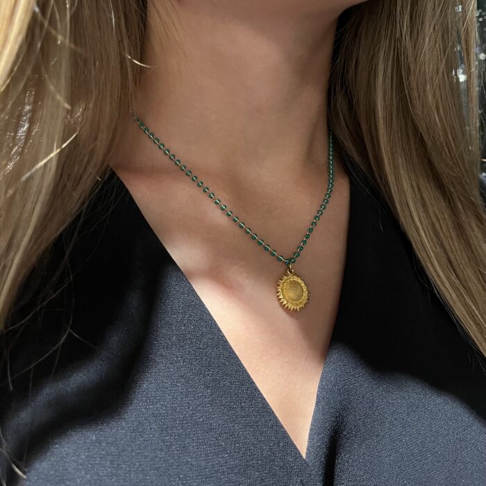 Collier perles vertes tournesol