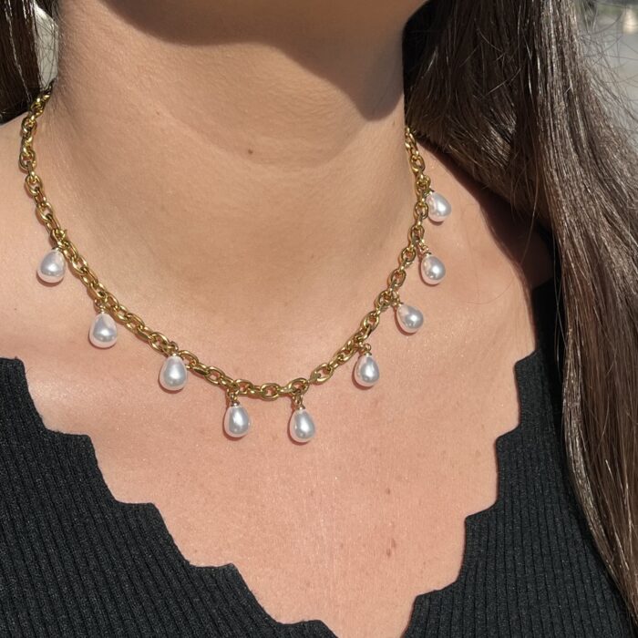 Collier perles gouttes blanches