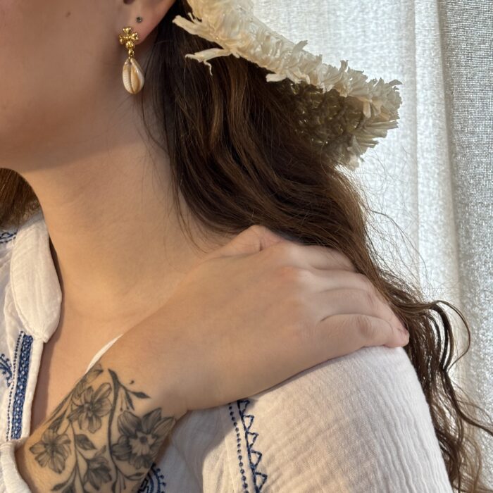 Boucles d'oreilles pendantes en coquillage cauri