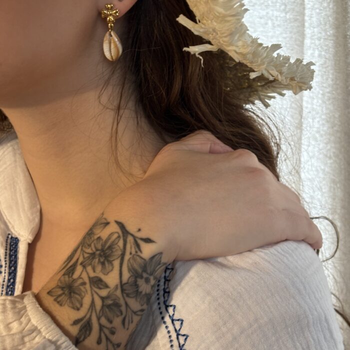 Boucles d'oreilles pendantes en coquillage cauri