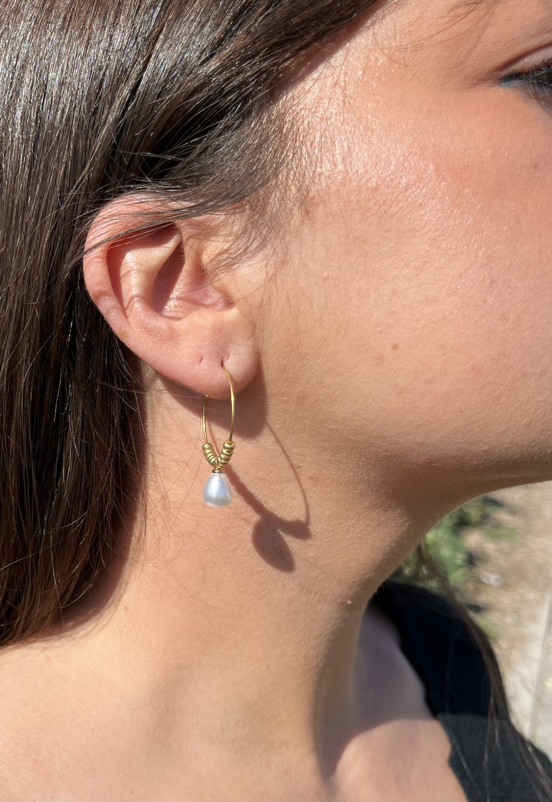 Créoles Perles gouttes blanches