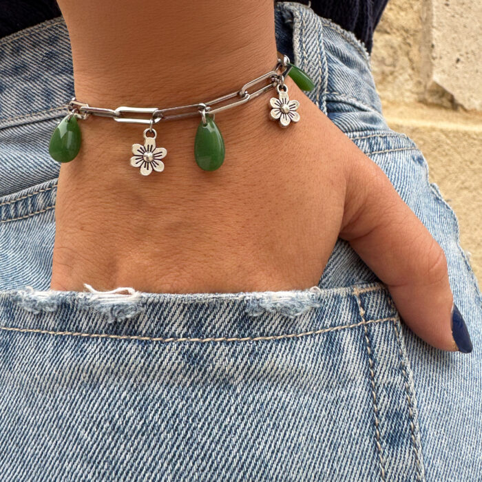 Bracelet fleurs et gouttes vertes