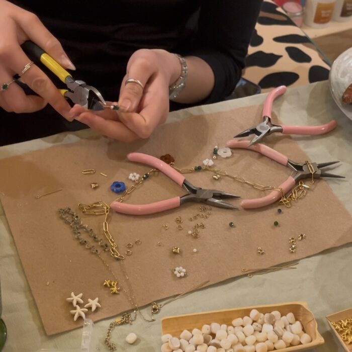 Atelier collier personnalisé et apéro Atelier collier personnalisé et apéro