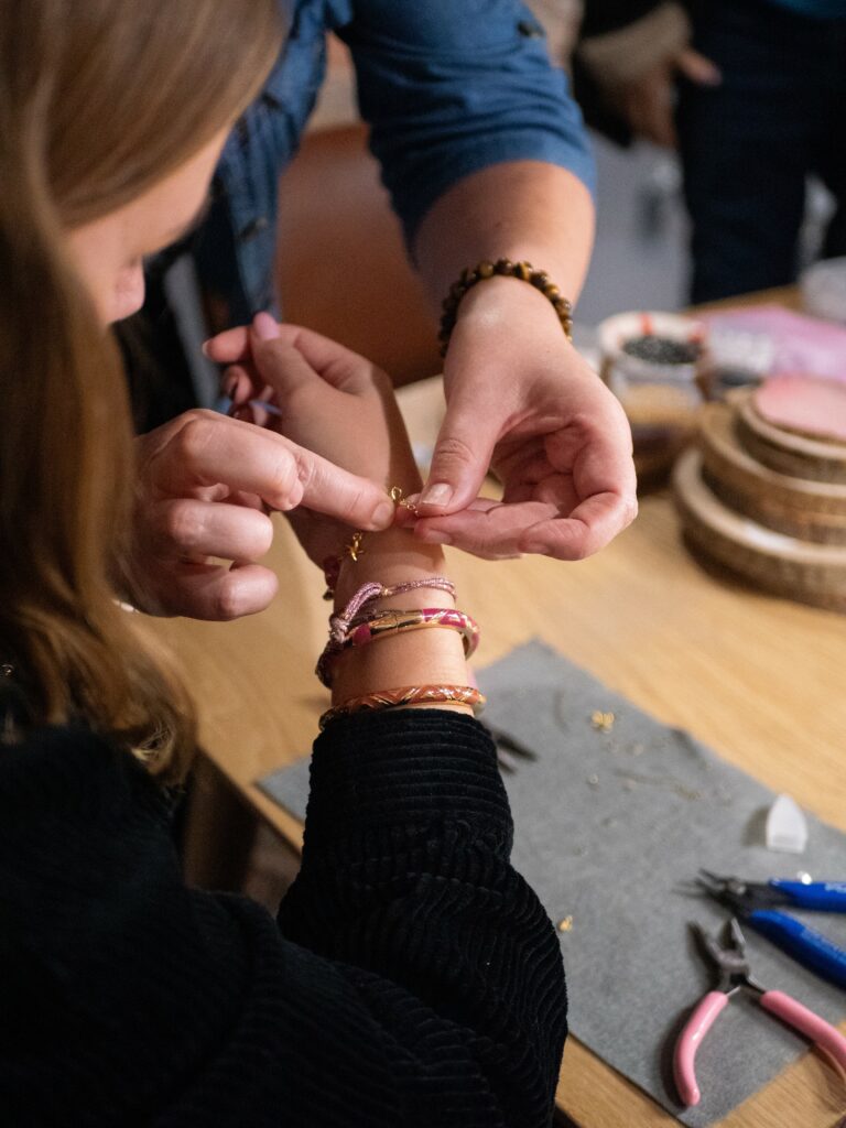 Atelier bracelet personnalisé apéro